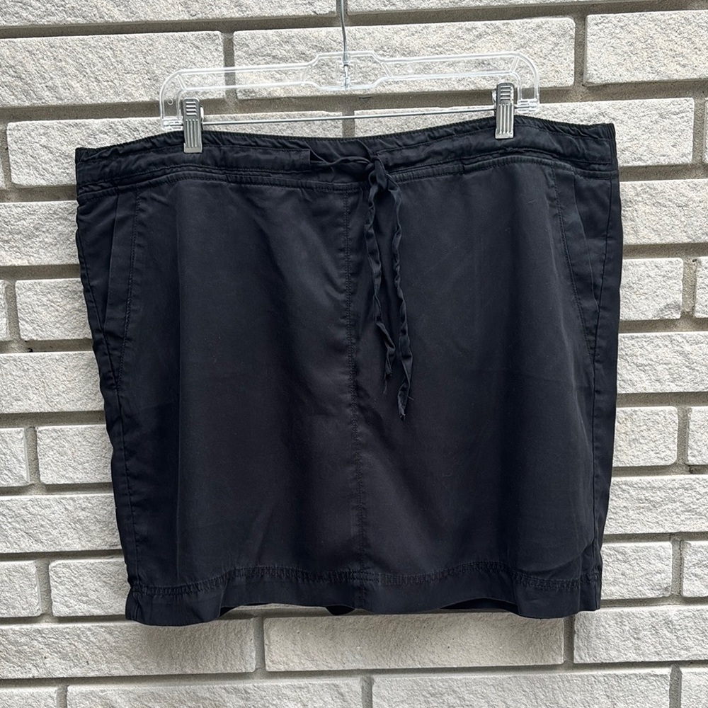 Jules & Leopold Love and Legend Black Skort Mini Length Size 18